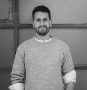 JULIAN PRADOS